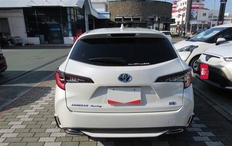 Toyota Corolla, 2021 год, 1 360 000 рублей, 5 фотография