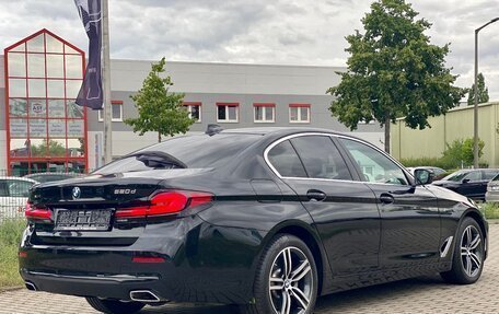 BMW 5 серия, 2022 год, 3 900 000 рублей, 4 фотография
