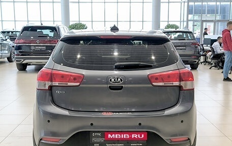 KIA Rio III рестайлинг, 2017 год, 990 000 рублей, 6 фотография