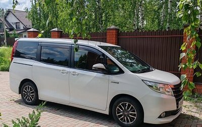 Toyota Noah III, 2014 год, 1 620 000 рублей, 1 фотография