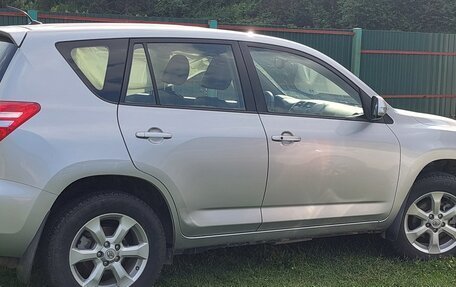 Toyota RAV4, 2010 год, 1 100 000 рублей, 4 фотография