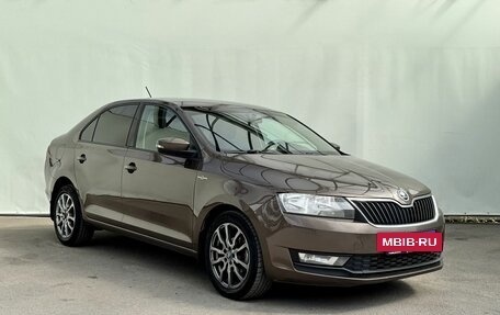 Skoda Rapid I, 2019 год, 990 000 рублей, 2 фотография