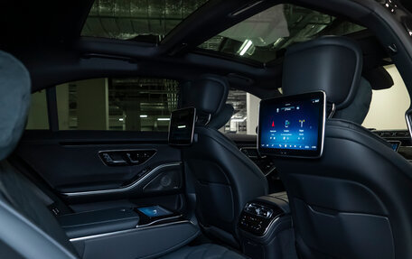 Mercedes-Benz S-Класс, 2023 год, 20 500 000 рублей, 33 фотография
