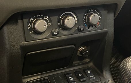 Mitsubishi Pajero III рестайлинг, 2002 год, 750 000 рублей, 15 фотография