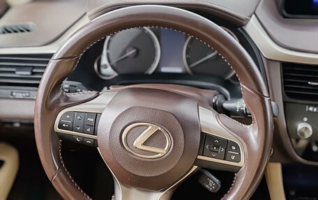 Lexus RX IV рестайлинг, 2016 год, 3 545 000 рублей, 21 фотография