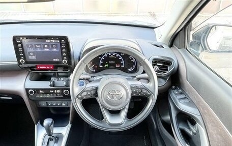 Toyota Yaris Cross, 2021 год, 1 900 444 рублей, 29 фотография
