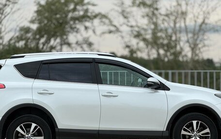 Toyota RAV4, 2018 год, 2 420 000 рублей, 29 фотография