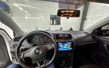 Volkswagen Polo VI (EU Market), 2018 год, 700 000 рублей, 5 фотография