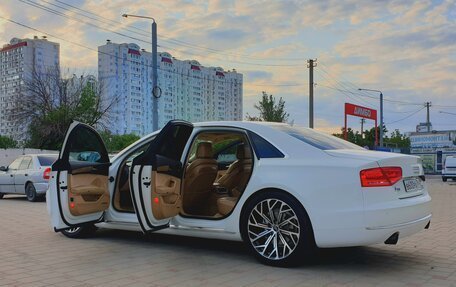 Audi A8, 2011 год, 2 550 000 рублей, 9 фотография