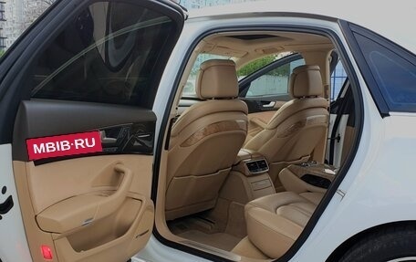Audi A8, 2011 год, 2 550 000 рублей, 11 фотография