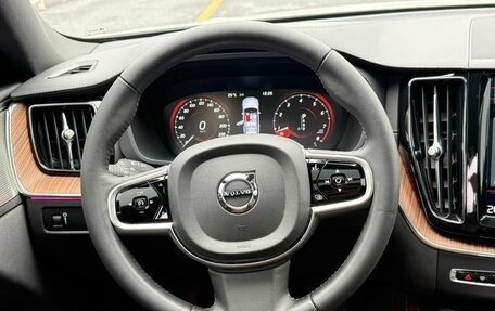 Volvo XC60 II, 2021 год, 2 850 000 рублей, 14 фотография
