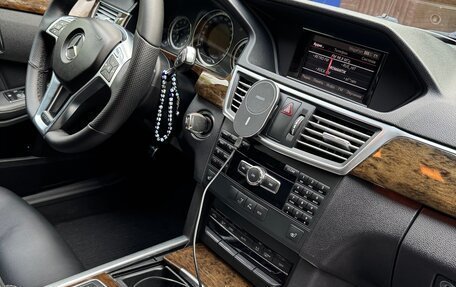 Mercedes-Benz E-Класс, 2012 год, 1 800 000 рублей, 6 фотография