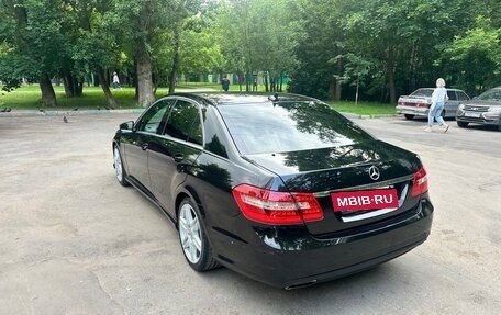 Mercedes-Benz E-Класс, 2012 год, 1 800 000 рублей, 2 фотография