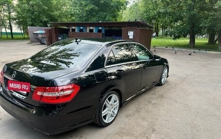Mercedes-Benz E-Класс, 2012 год, 1 800 000 рублей, 3 фотография