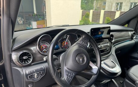 Mercedes-Benz V-Класс, 2020 год, 7 500 000 рублей, 3 фотография
