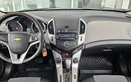 Chevrolet Cruze II, 2013 год, 870 000 рублей, 7 фотография