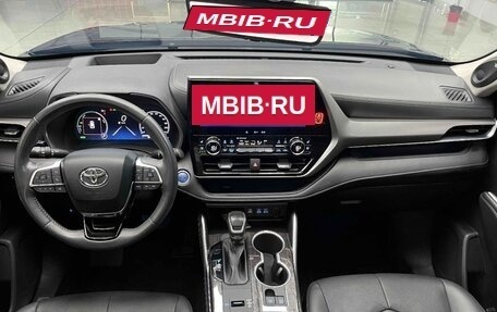 Toyota Highlander, 2021 год, 3 341 000 рублей, 7 фотография