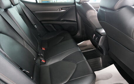 Toyota Camry, 2018 год, 2 649 000 рублей, 24 фотография