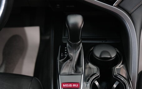 Toyota Camry, 2018 год, 2 649 000 рублей, 18 фотография