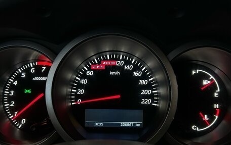 Suzuki Grand Vitara, 2011 год, 899 000 рублей, 18 фотография