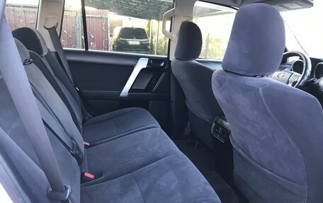 Toyota Land Cruiser Prado 150 рестайлинг 2, 2015 год, 3 450 000 рублей, 10 фотография