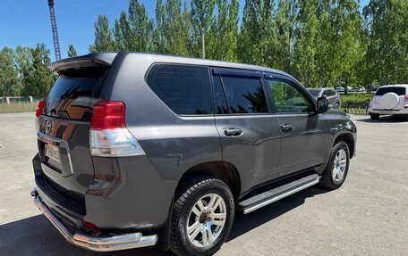 Toyota Land Cruiser Prado 150 рестайлинг 2, 2013 год, 2 850 000 рублей, 7 фотография