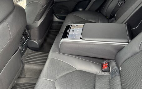 Toyota Camry, 2021 год, 4 050 000 рублей, 15 фотография
