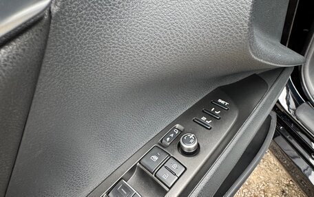 Toyota Camry, 2021 год, 4 050 000 рублей, 14 фотография