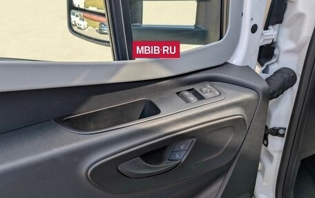 Mercedes-Benz Vito, 2020 год, 18 000 000 рублей, 9 фотография