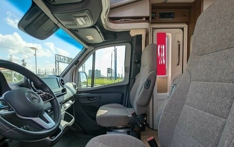 Mercedes-Benz Vito, 2020 год, 18 000 000 рублей, 12 фотография