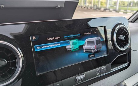 Mercedes-Benz Vito, 2020 год, 18 000 000 рублей, 32 фотография