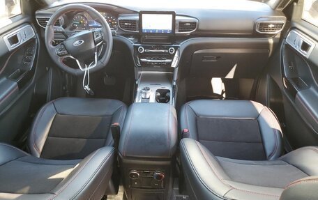 Ford Explorer VI, 2024 год, 2 830 000 рублей, 8 фотография