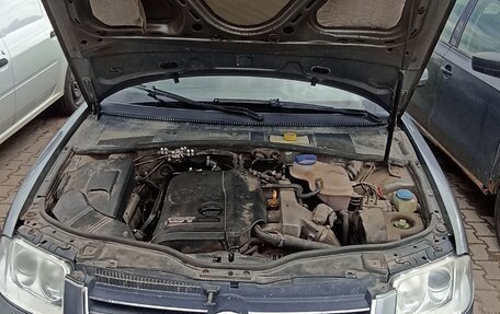 Volkswagen Passat B5+ рестайлинг, 2002 год, 333 000 рублей, 3 фотография