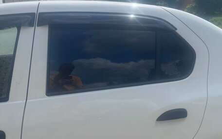 Renault Logan II, 2014 год, 550 000 рублей, 4 фотография