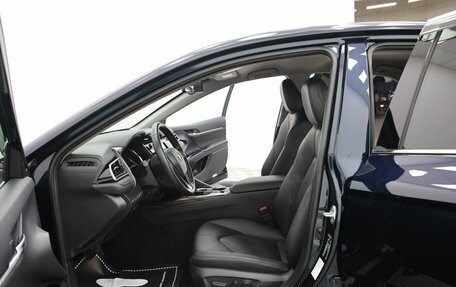 Toyota Camry, 2020 год, 3 120 000 рублей, 16 фотография