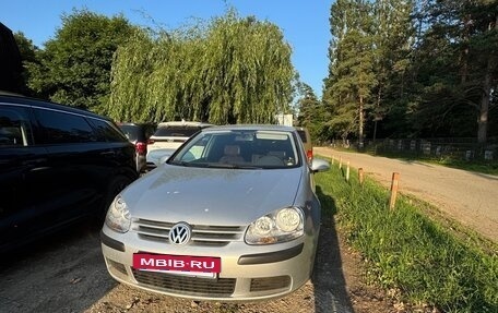 Volkswagen Golf V, 2005 год, 520 000 рублей, 2 фотография