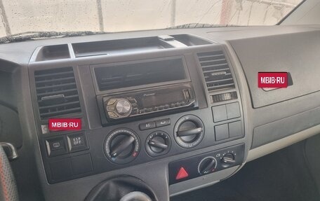 Volkswagen Transporter T5 рестайлинг, 2007 год, 870 000 рублей, 7 фотография