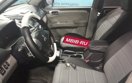Mitsubishi Pajero Sport II рестайлинг, 2012 год, 1 680 000 рублей, 9 фотография