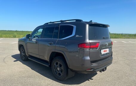Toyota Land Cruiser, 2022 год, 8 950 000 рублей, 5 фотография