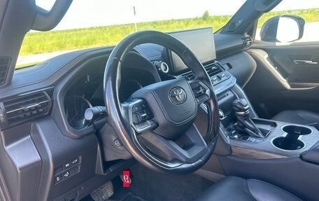 Toyota Land Cruiser, 2022 год, 8 950 000 рублей, 7 фотография