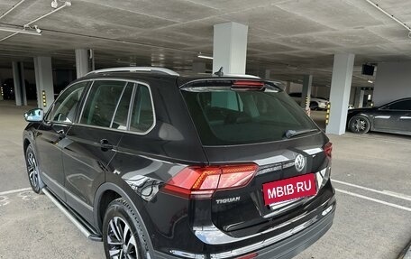 Volkswagen Tiguan II, 2019 год, 2 459 500 рублей, 2 фотография