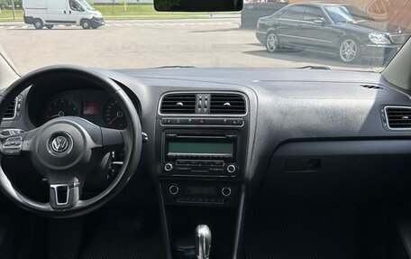 Volkswagen Polo VI (EU Market), 2011 год, 950 000 рублей, 8 фотография