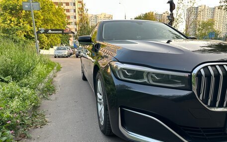 BMW 7 серия, 2019 год, 5 800 000 рублей, 6 фотография