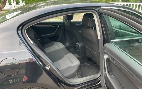Volkswagen Passat B7, 2011 год, 1 095 000 рублей, 5 фотография