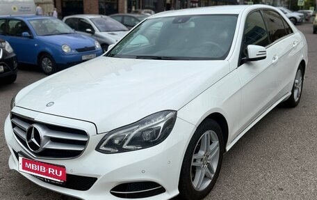 Mercedes-Benz E-Класс, 2014 год, 2 000 000 рублей, 2 фотография