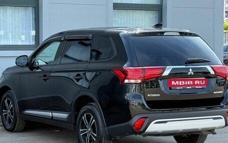 Mitsubishi Outlander III рестайлинг 3, 2019 год, 2 255 000 рублей, 7 фотография