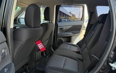 Mitsubishi Outlander III рестайлинг 3, 2019 год, 2 255 000 рублей, 11 фотография