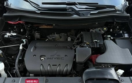 Mitsubishi Outlander III рестайлинг 3, 2019 год, 2 255 000 рублей, 19 фотография