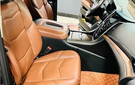 Cadillac Escalade IV, 2018 год, 6 700 000 рублей, 2 фотография