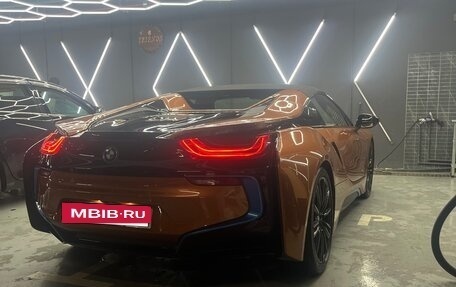 BMW i8 I рестайлинг, 2018 год, 8 500 000 рублей, 4 фотография